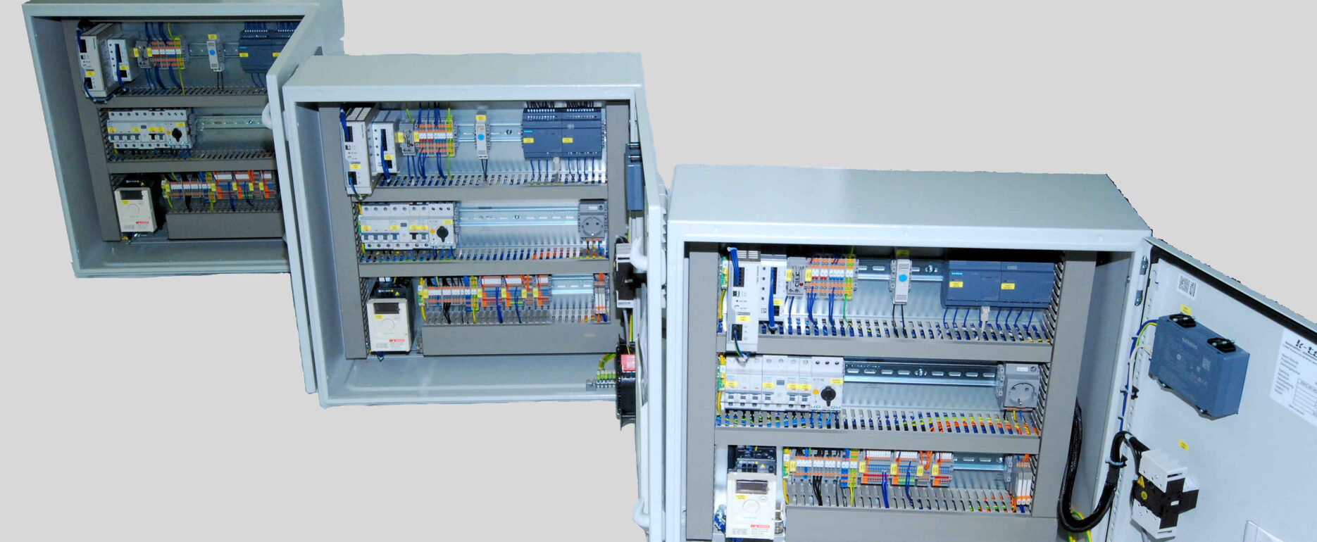 Elektromontage Schaltschrank Schaltschr&auml;nke Schaltschrankfertigung Serie