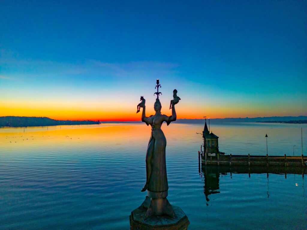 Konstanz-Bodensee-Imperia-Sonnenaufgang